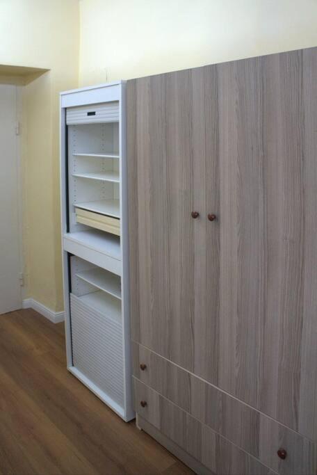 Alle'S M Shyri Studio Apartment Tirana Exteriör bild